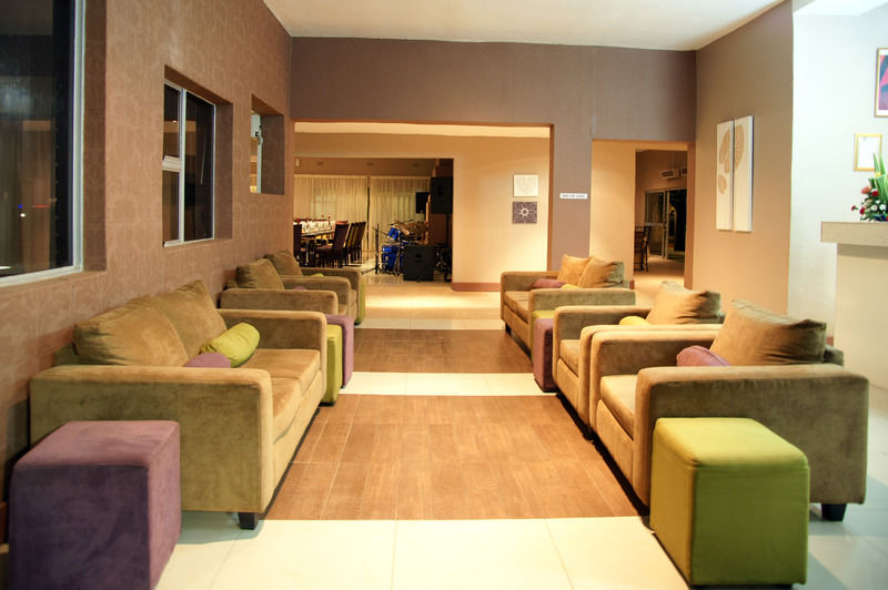 Kadoma Hotel & Conference Centre Buitenkant foto